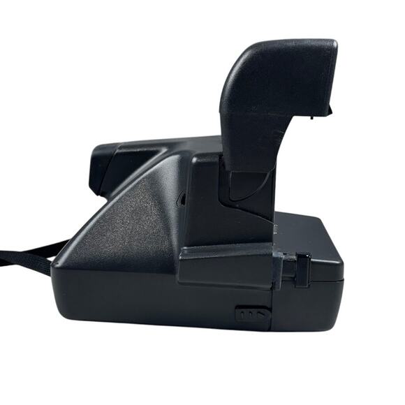 Polaroid One Step 600 Camera - Picture 4 of 7